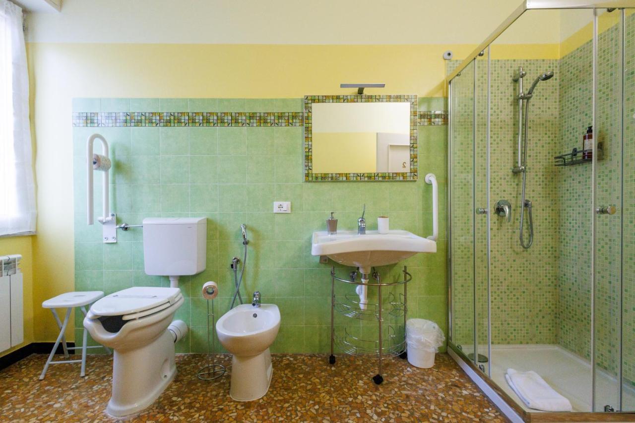 Casa Vittoria Di San Martino Affittacamere Генуя Экстерьер фото